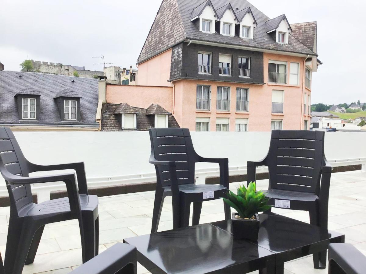 Appartement le Soleil 140 m2 climatisé parking privé proche Sanctuaires Lourdes Esterno foto